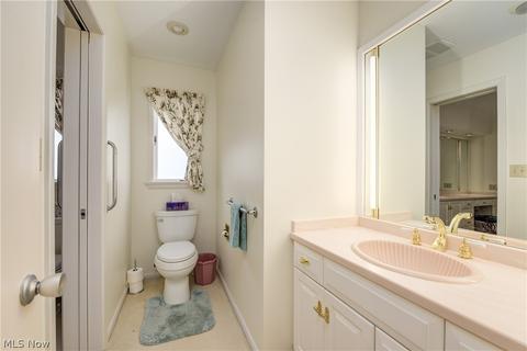 186 Crestview Dr, Elyria, OH 44035 photo 20