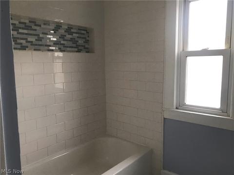 362 E 8th St, Salem, OH 44460 photo 14