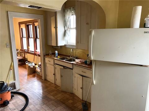639 Ranney St, Akron, OH 44310 photo 6