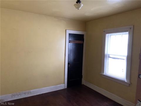 639 Ranney St, Akron, OH 44310 photo 7