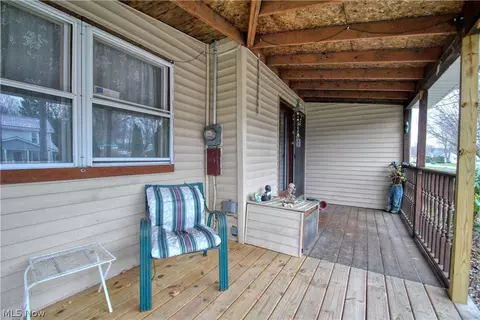 4451 Maple St, Perry, OH 44081 photo 2