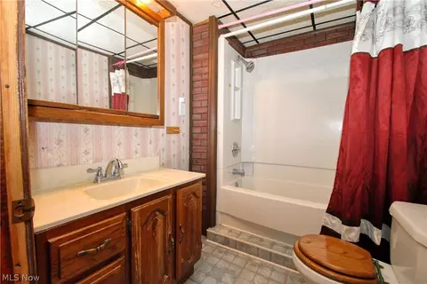 4451 Maple St, Perry, OH 44081 photo 15
