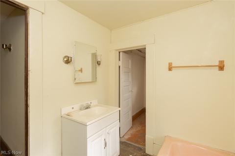 1581 Warner Rd SE, Canton, OH 44707 photo 14