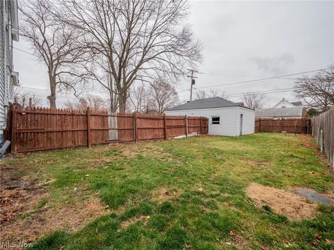 1766 E 32nd St, Lorain, OH 44055 photo 5