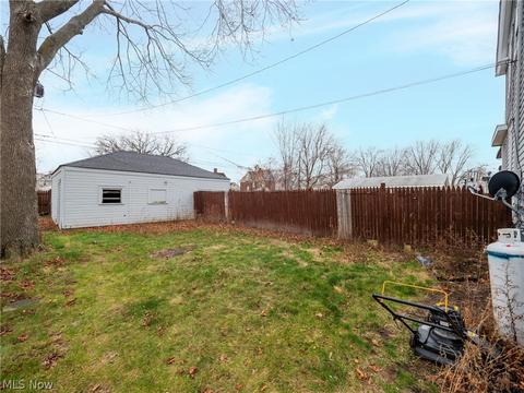 1766 E 32nd St, Lorain, OH 44055 photo 13