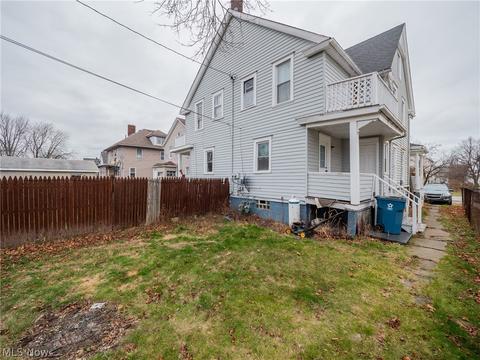 1766 E 32nd St, Lorain, OH 44055 photo 3