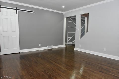 103 Grimm Heights Ave, Struthers, OH 44471 photo 9