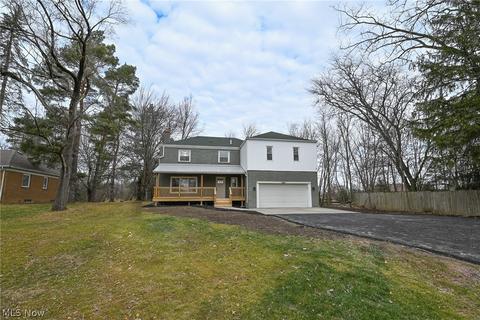 2737 E Sprague Rd, Seven Hills, OH 44131 photo 2
