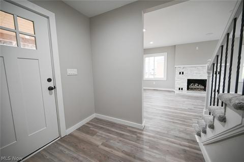 2737 E Sprague Rd, Seven Hills, OH 44131 photo 8