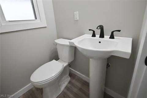 2737 E Sprague Rd, Seven Hills, OH 44131 photo 15