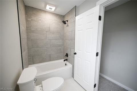 2737 E Sprague Rd, Seven Hills, OH 44131 photo 17