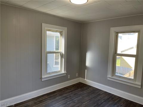 115 E Mapledale Ave, Akron, OH 44301 photo 13