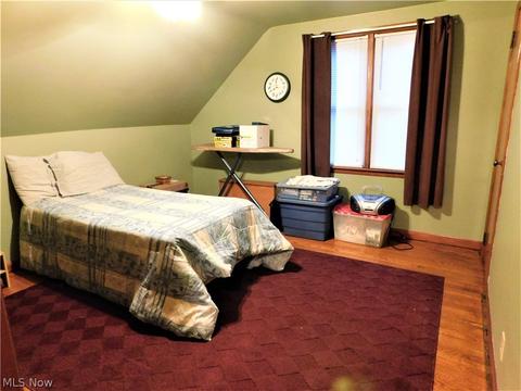 809 W 3rd St, Niles, OH 44446 photo 22