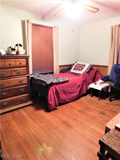 809 W 3rd St, Niles, OH 44446 photo 14