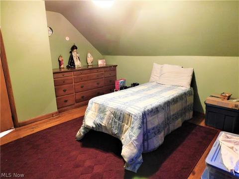 809 W 3rd St, Niles, OH 44446 photo 23