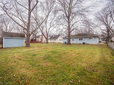 543 Eastern Heights Blvd, Elyria, OH 44035 photo 34