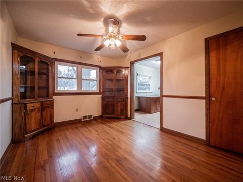 543 Eastern Heights Blvd, Elyria, OH 44035 photo 12