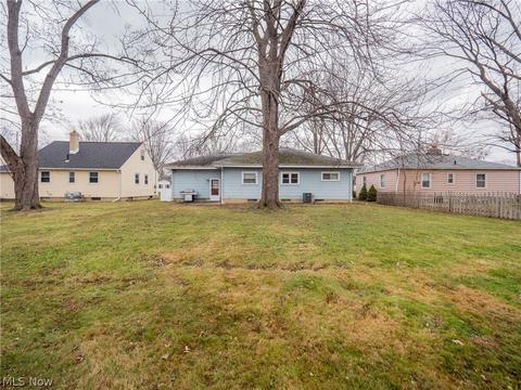 543 Eastern Heights Blvd, Elyria, OH 44035 photo 32
