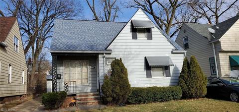 20507 Libby Rd, Maple Heights, OH 44137 photo 1