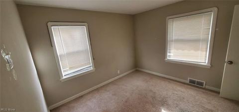20507 Libby Rd, Maple Heights, OH 44137 photo 11