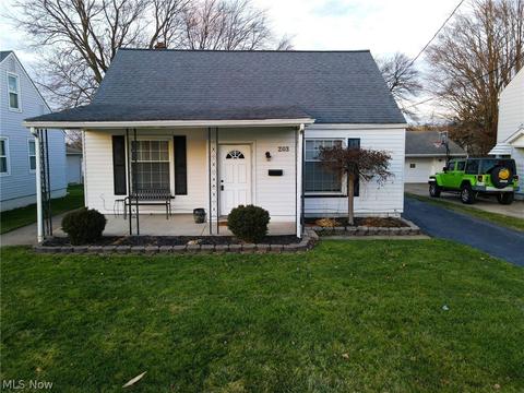 203 Creed St, Struthers, OH 44471 photo 1