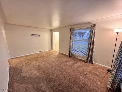 203 Creed St, Struthers, OH 44471 photo 6