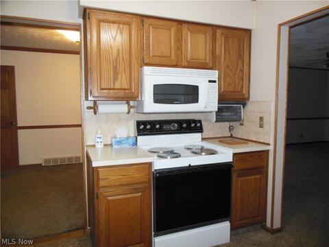 2178 Compton St, Madison, OH 44057 photo 7