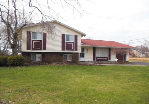 2178 Compton St, Madison, OH 44057 photo 1