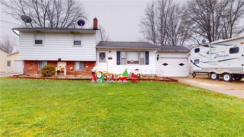 7680 Sharon Dr, Mentor On The Lake, OH 44060 photo 1