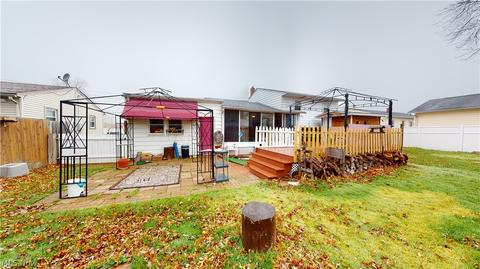 7680 Sharon Dr, Mentor On The Lake, OH 44060 photo 20