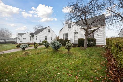 885 E 248th St, Euclid, OH 44123 photo 4