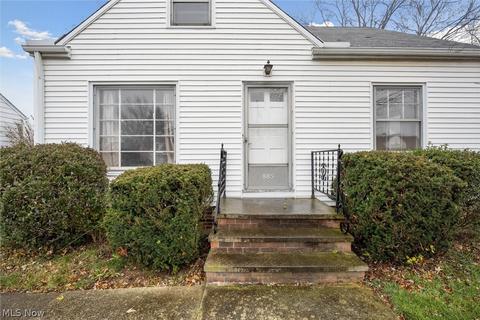 885 E 248th St, Euclid, OH 44123 photo 5