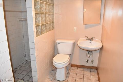 341 W 43rd St, Ashtabula, OH 44004 photo 33