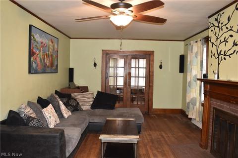 341 W 43rd St, Ashtabula, OH 44004 photo 5