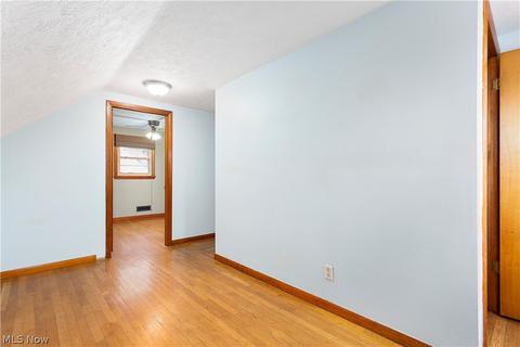 372 Ohio St, Elyria, OH 44035 photo 18