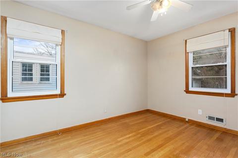 372 Ohio St, Elyria, OH 44035 photo 14