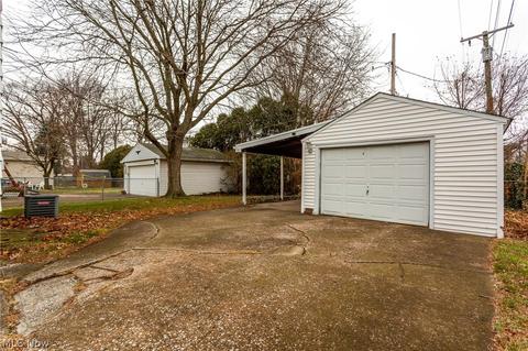 372 Ohio St, Elyria, OH 44035 photo 30