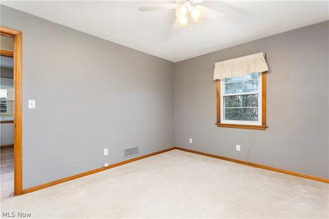 372 Ohio St, Elyria, OH 44035 photo 12