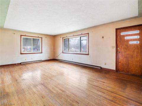 150 E 45th St, Lorain, OH 44052 photo 5