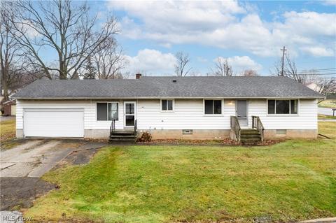 150 E 45th St, Lorain, OH 44052 photo 1