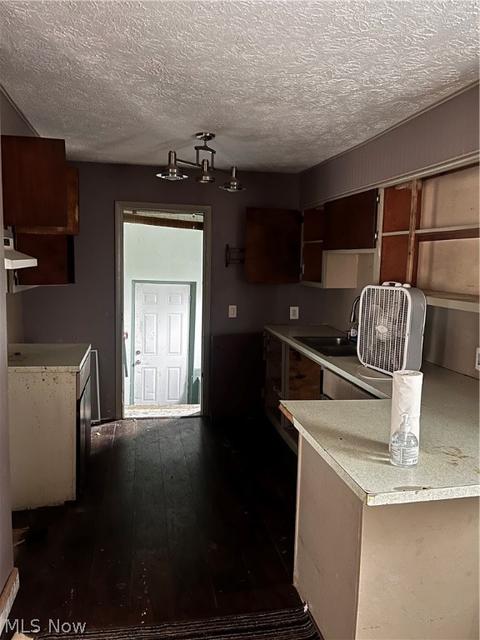786 E 14th St, Ashtabula, OH 44004 photo 3