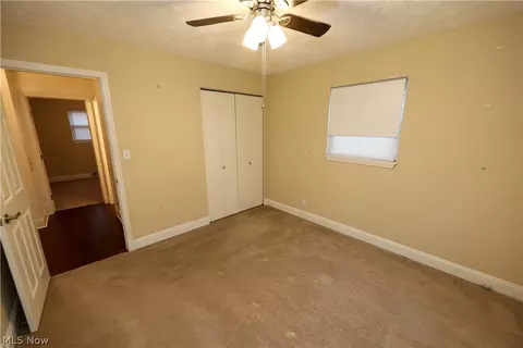 632 E 300th St, Willowick, OH 44095 photo 16