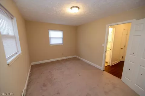 632 E 300th St, Willowick, OH 44095 photo 19