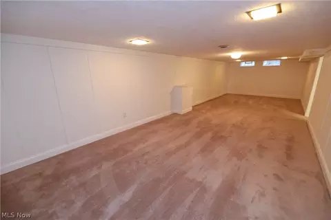 632 E 300th St, Willowick, OH 44095 photo 23