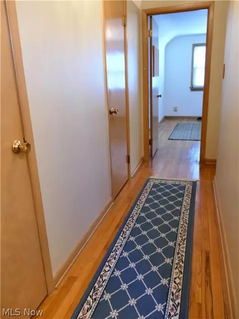 29943 Robert St, Wickliffe, OH 44092 photo 17