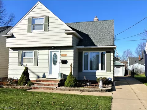29943 Robert St, Wickliffe, OH 44092 photo 35