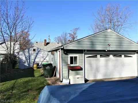 29943 Robert St, Wickliffe, OH 44092 photo 31