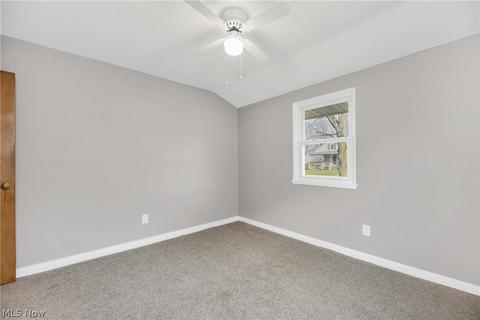 157 Warren Ave, Elyria, OH 44035 photo 25
