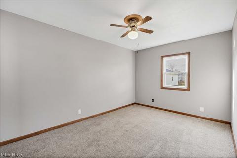 157 Warren Ave, Elyria, OH 44035 photo 18