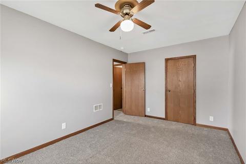 157 Warren Ave, Elyria, OH 44035 photo 20
